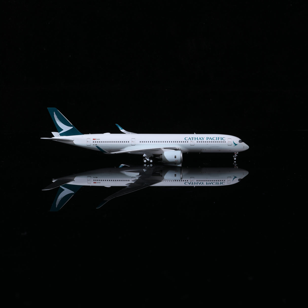 HA3590014 | Aero Polaris 1:400 | Airbus A350-900 Cathay Pacific B-LQB | is due September 2026