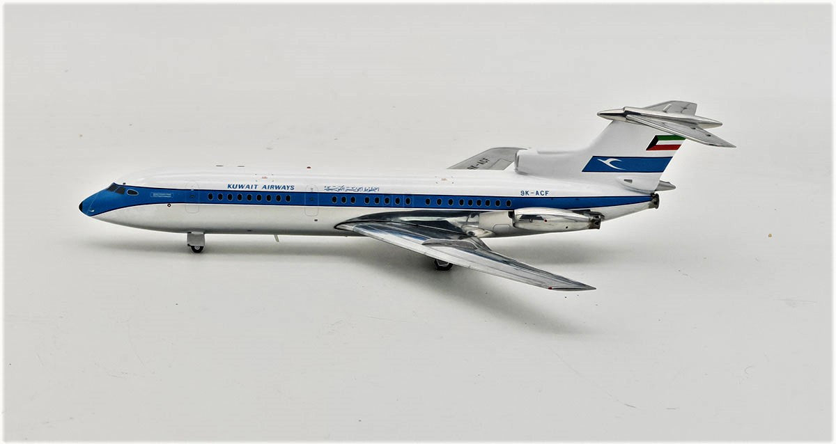 IF121EKU0923P | InFlight200 1:200 | HS-121 Trident 1E 9K-ACF Kuwait Airways Hawker Siddeley