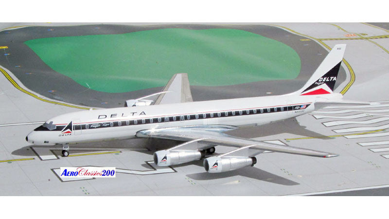 A2N8008D | Aero Classics 200 1:200 | DC-8-51 Delta N8008D (with stand)