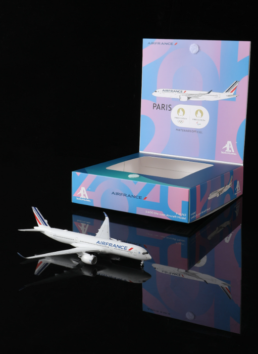 HA3590002 | Aero Polaris 1:400 | Airbus A350-900 Air France F-HUVJ