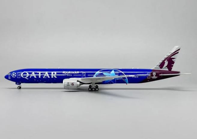 PH04655 | Phoenix 1:400 | Boeing 777-300ER, Qatar 'Champions League' A7-BED