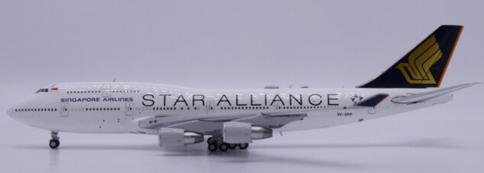 XX40701 | JC Wings 1:400 | Boeing 747-400 Singapore Airlines (Star Alliance) 9V-SPP | is due October 2025