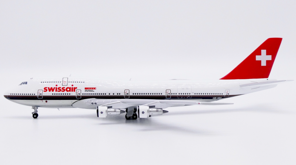 XX40283 | JC Wings 1:400 | Boeing 747‑300M Swissair HB-IGC 700th Anniversary of the Swiss Confederation | is due May 2026