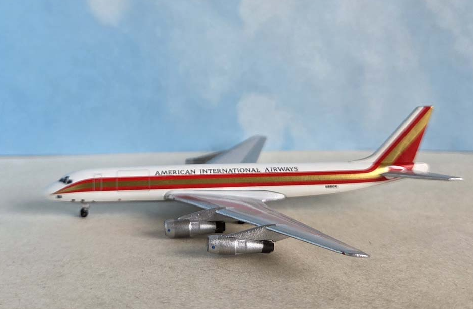 AC411485 | Aero Classics 1:400 | McDonnell Douglas DC-8 N801CK American International