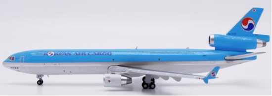 XX40380 | JC Wings 1:400 | McDonnell Douglas MD‑11F Korean Air Cargo HL7375 | is due August 2026