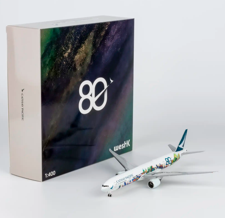 NG73110 | NG Models 1:400 | Boeing 777‑300ER Cathay Pacific B-KQU Spirit of Hong Kong – 80th Anniversary