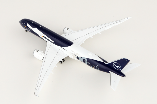 L2402 | SQ Wings 1:200 | Airbus A350-900 Lufthansa D-AIXL | is due June 2026