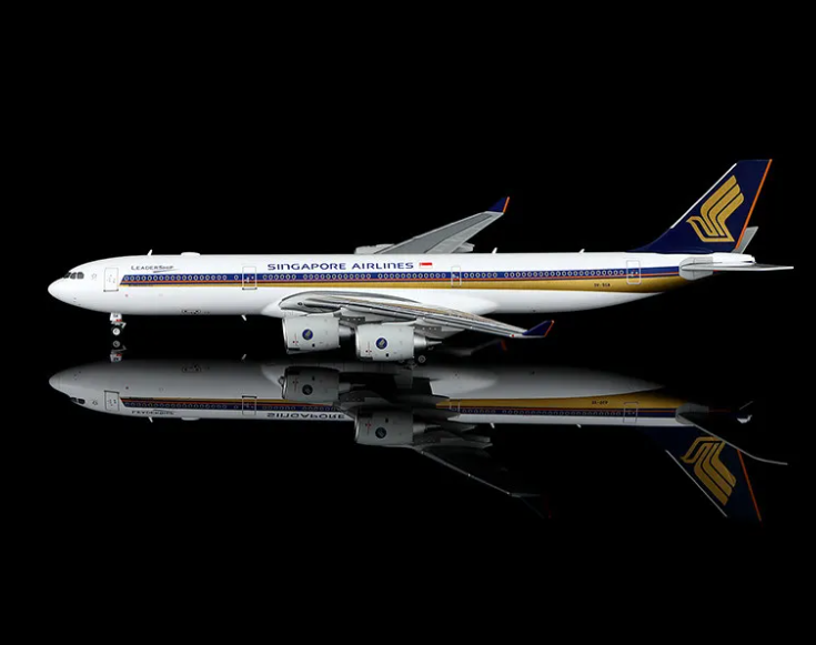 A530110 | HX Models 1:400 | Airbus A340‑500 Singapore Airlines 9V-SGA Leadership | is due September 2026