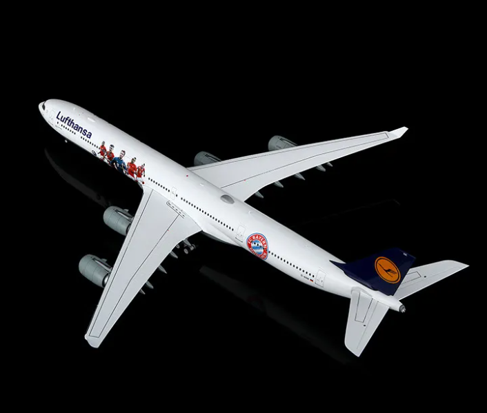 L2281 | SQ Wings 1:200 | Airbus 340-600 Lufthansa D-AIHK FC Bayern München special colours