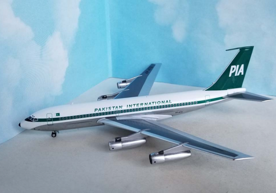 AC211186B | Aeroclassics 200 | Boeing 720B PIA- Pakistan AP-ATQ | is due June 2025