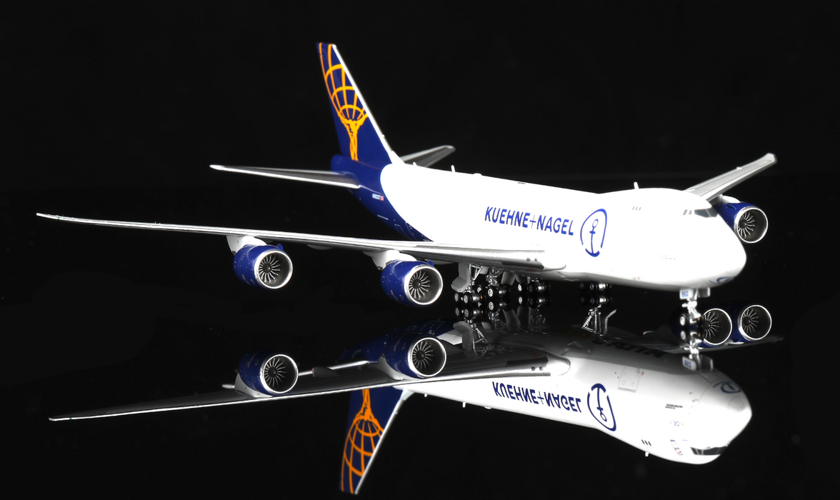 B632202F| HX Models 1:400 | Boeing B747-8F Atlas Air N862GT Flaps-Down Version | is due July 2025