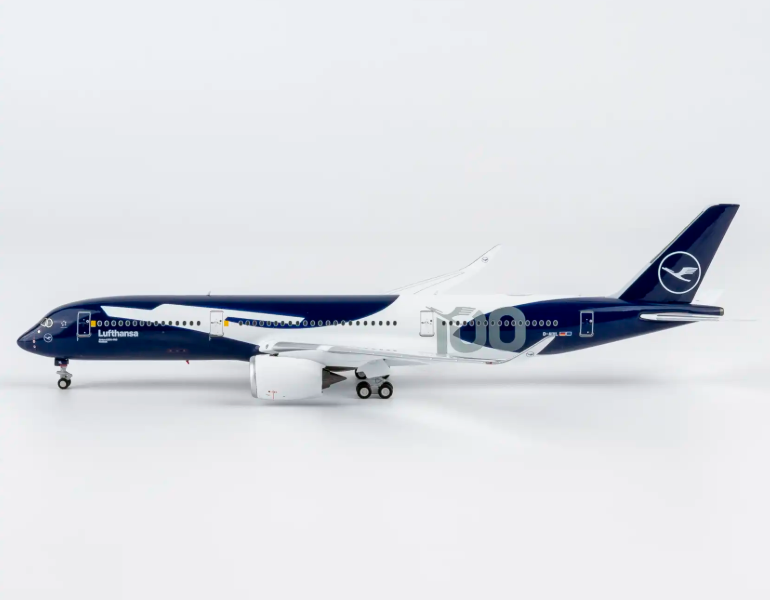 NG39131 | NG Models 1:400 | Airbus A350-900 Lufthansa D-AIXL (100 Years Anniversary)