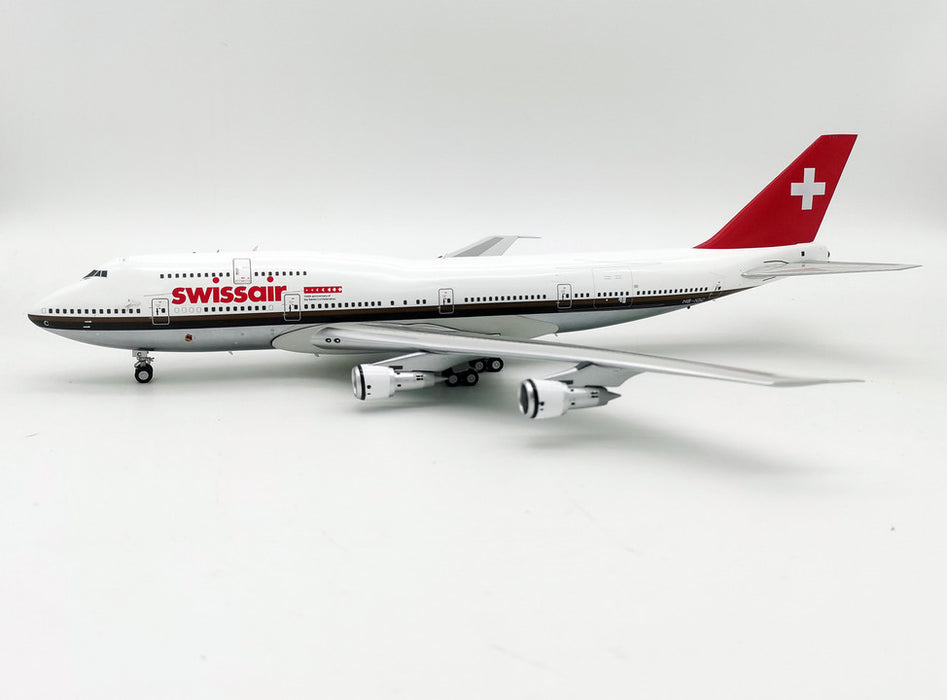 B-743-IGC-P | Blue Box 1:200 | Boeing 747-300 Swissair HB-IGC polished with stand