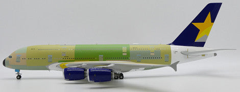XX20061 | JC Wings 1:200 | Airbus A380 Skymark Airlines Bare Metal Reg: F-WWSL With Stand