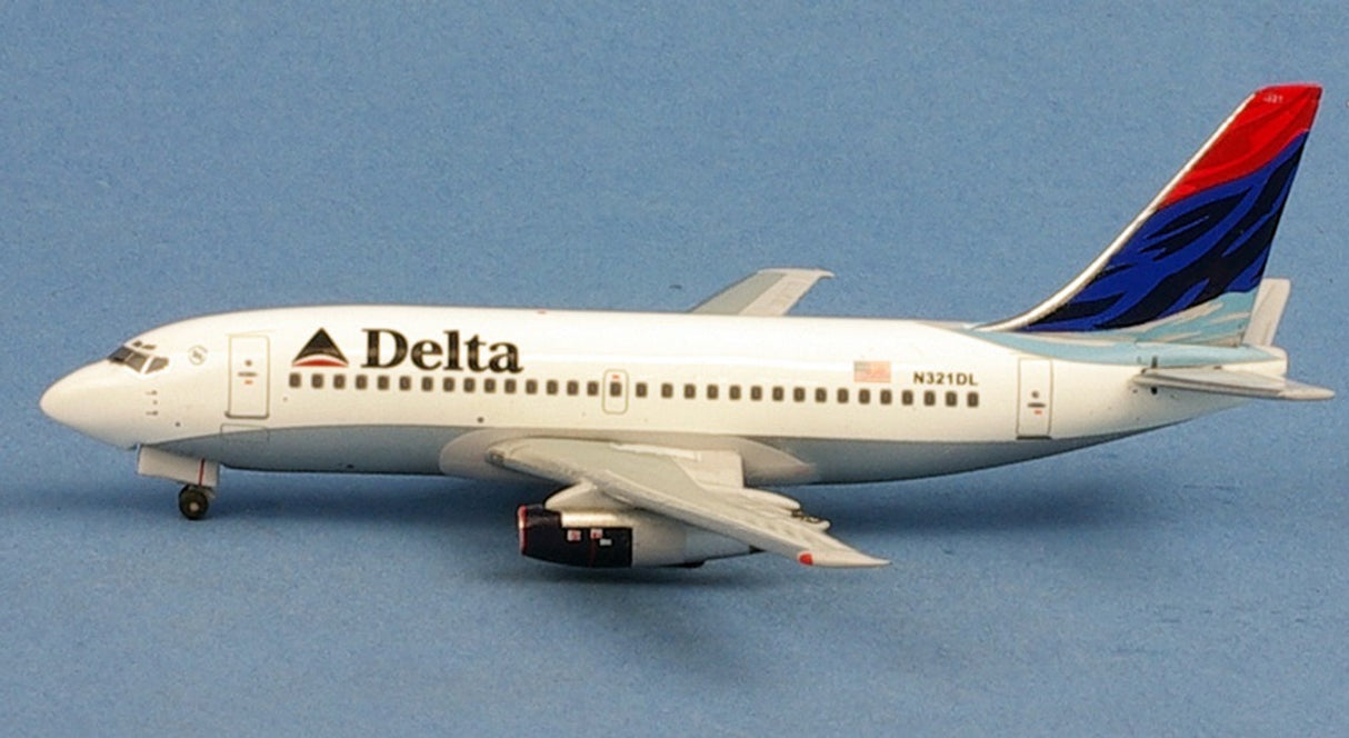 BBX41643 | Aero Classics 1:400 | Boeing737-200 Delta Boeing 737-200 N322DL