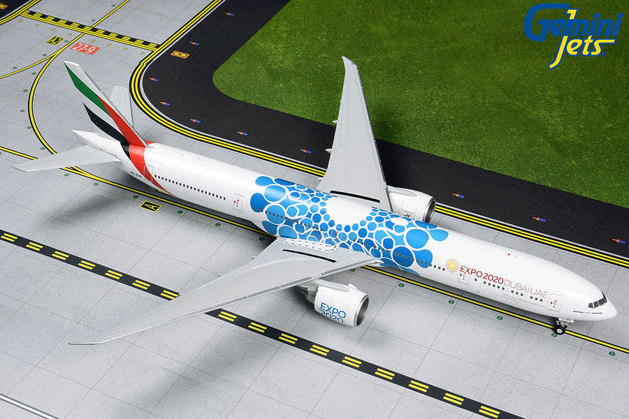 G2UAE776 | Gemini200 1:200 | Boeing 777-300ER Emirates Airline A6-EPK,'EXPO 2020 Blue'
