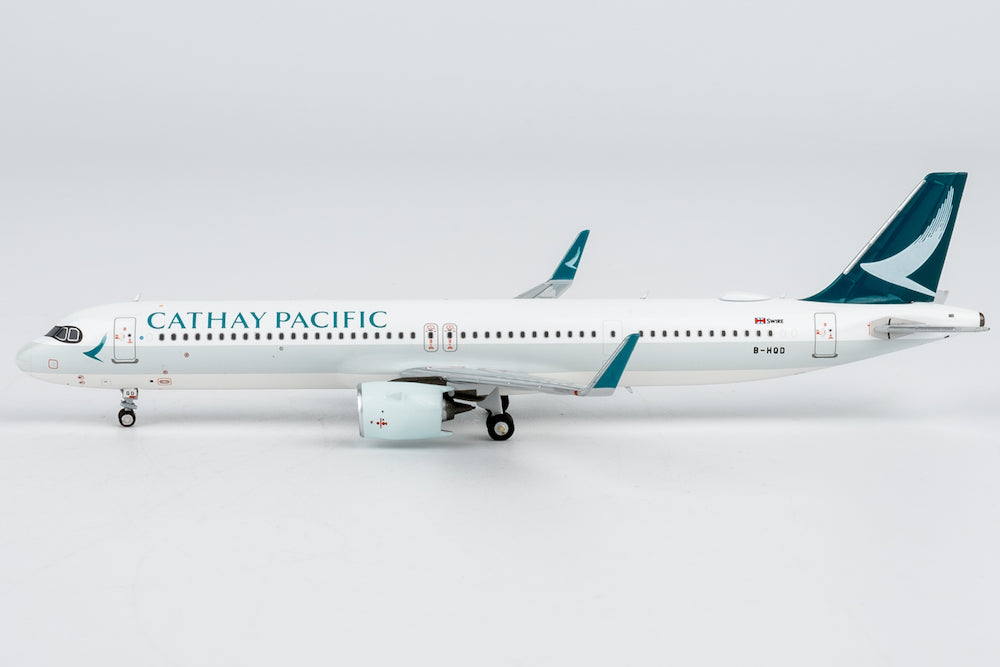 NG13165 | NG Models 1:400 | Airbus A321neo Cathay Pacific B-HQD (Large titles)