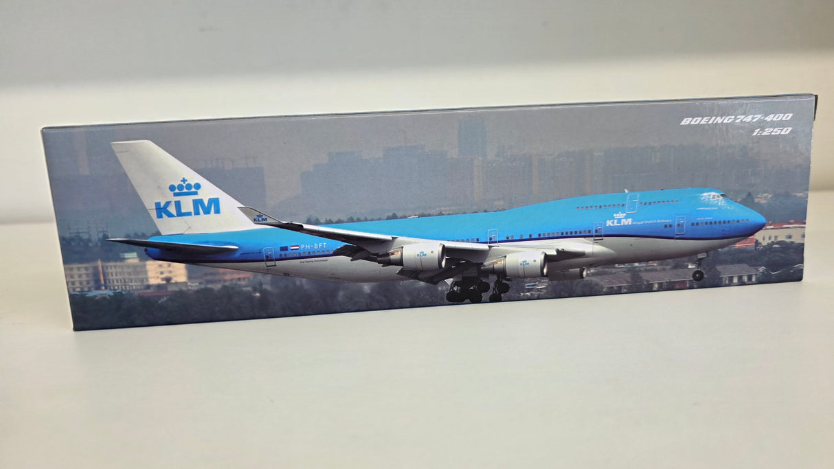 PP-KLM747 PH-BFT | PPC Models 1:250 | Boeing 747-400 KLM PH-BFT 1:250 Scale