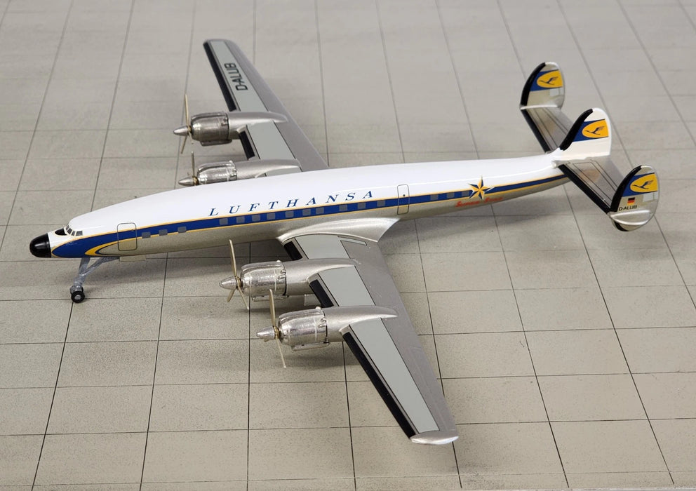 CA19B1 | Western Models 1:200 | L-1649 Starliner Lufthansa D-ALUB (without tip tanks)