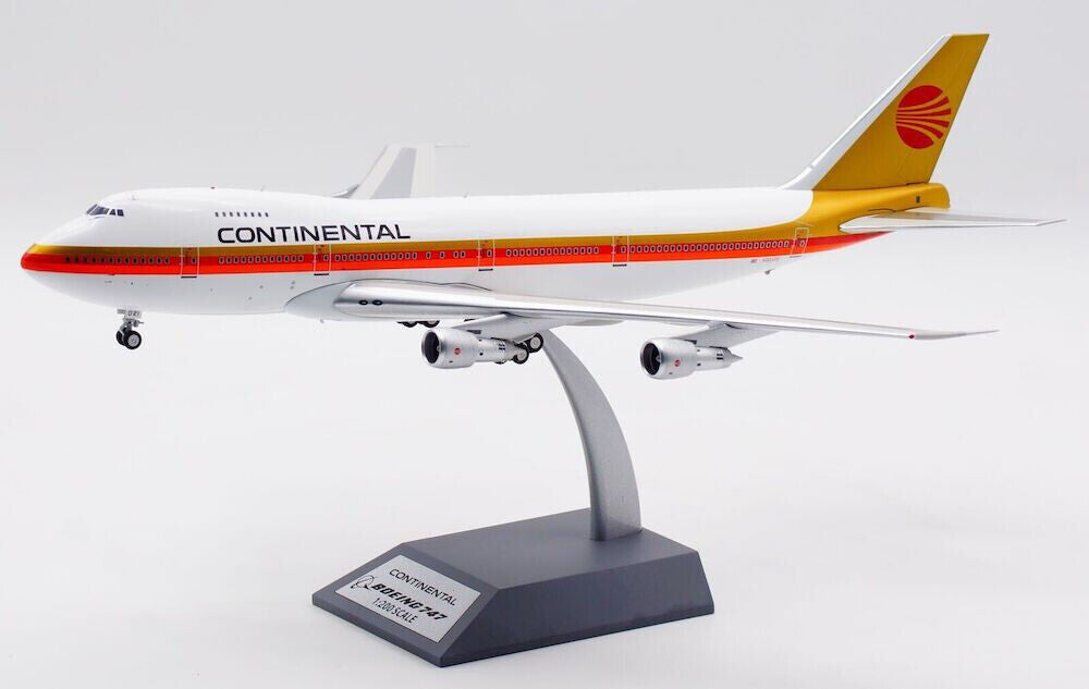 IF742CO1122 | InFlight200 1:200 | Boeing 747-200 Continental N605PE (with stand)