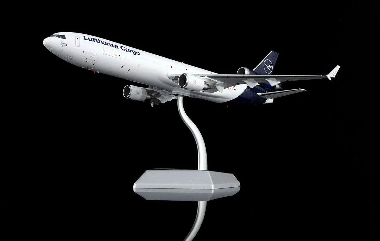L2104C | SQ Wings 1:200 | MD-11 Lufthansa Cargo D-ALCC Interactive