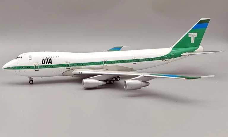 IF742UT1024R | InFlight200 1:200 | Boeing 747-271C/SCD N741TV UTA (Transamerica Airlines) with stand