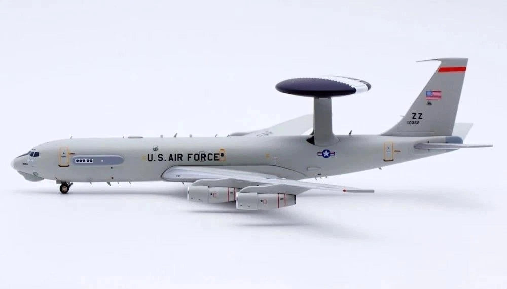 IFE3USAF352 | InFlight200 1:200 | Boeing E-3B USA - Air Force Sentry (707-300) 77-0352