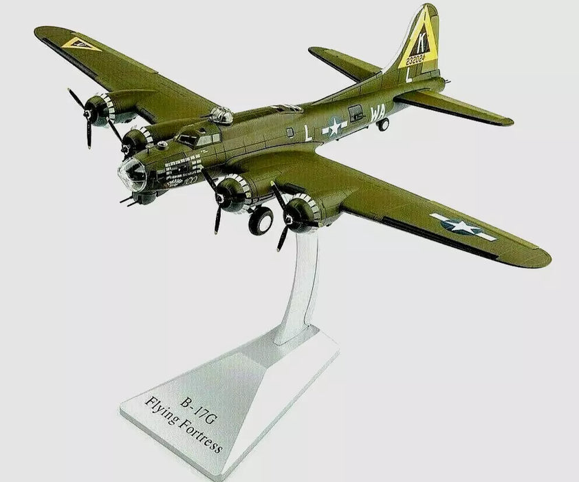 AA32609 | Corgi 1:72 | Aviation Archive | Boeing B-17G USAAF 'A Bit 'O' Lace'