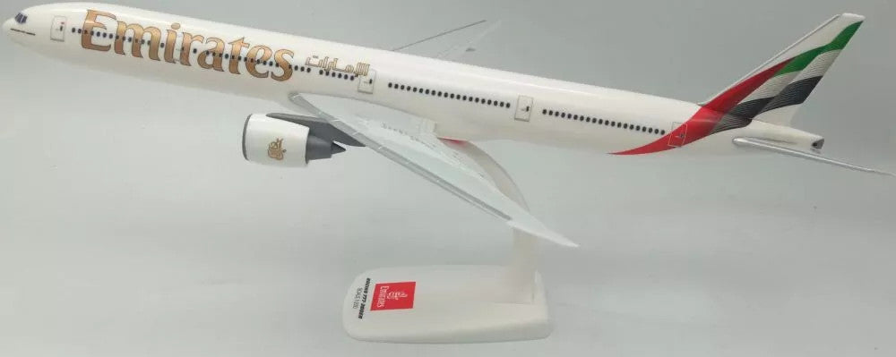 PP-EMIRATES-B777NEW | PPC Models 1:200 | Boeing 777-300ER, Emirates 'new livery' (plastic push fit)