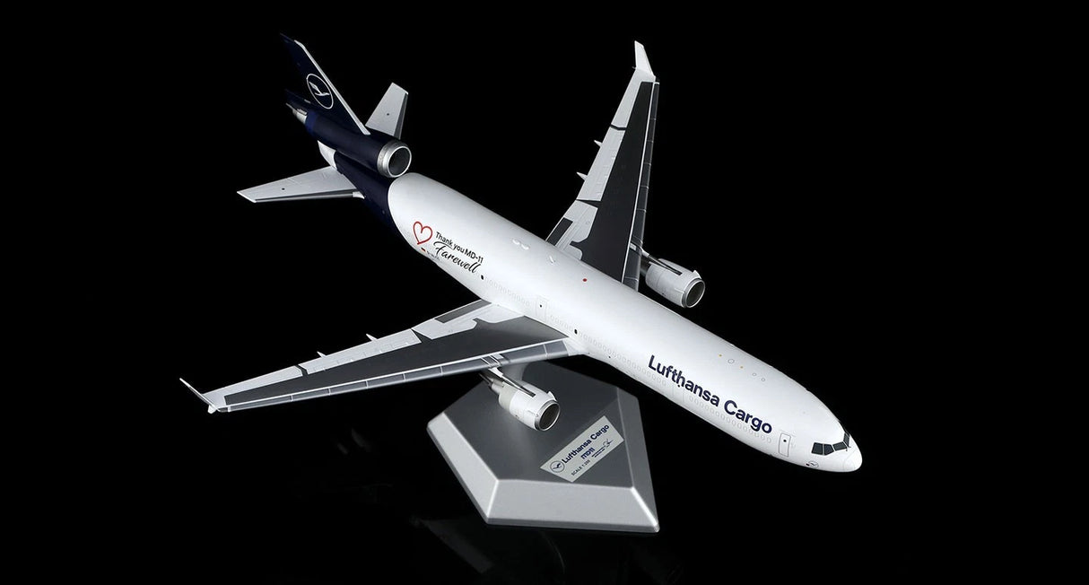 L2104C | SQ Wings 1:200 | MD-11 Lufthansa Cargo D-ALCC Interactive
