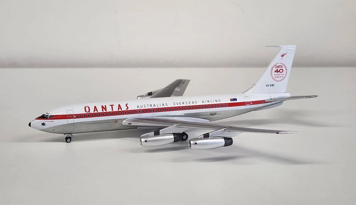WM211241 | Aeroclassics 200 | Boeing 707-138, Qantas 'Australias Overseas Airline' VH-EBB