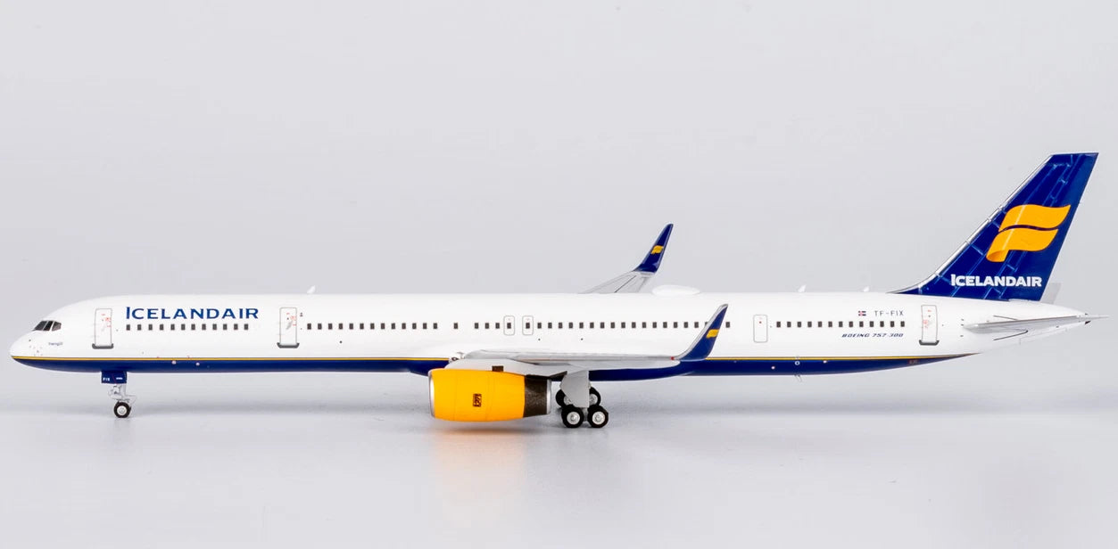 NG45007 | NG Models 1:400 | Icelandair (Fly Khiva) 757-300/w TF-FIX (with operated by fly KHIVA titles)