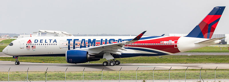WB4042 | Aviation 400 1:400 | Airbus A350-900 Delta Airlines N521DN Team USA detachable gear