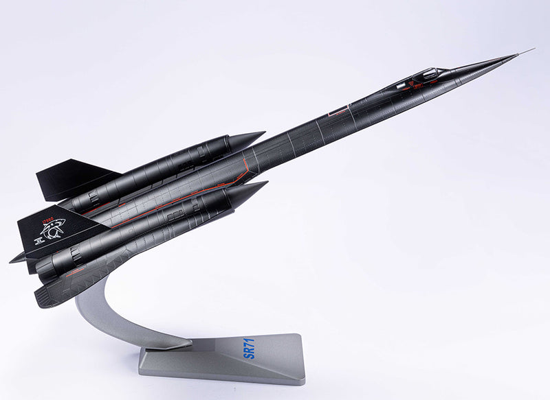 AF1-0088F | Air Force 1 1:72 | SR-71A Blackbird USAF 9SRW 61-7960 'shark tail art'