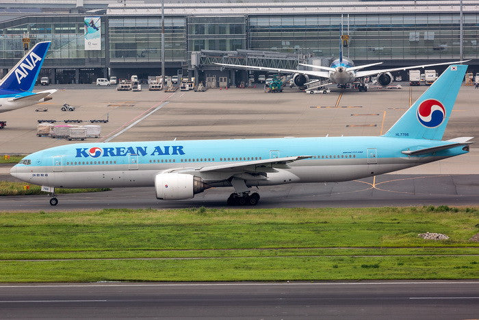 PH04406 | Phoenix 1:400 | Boeing 777-200ER Korean Air HL7766