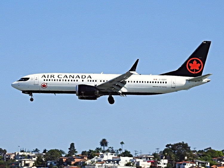 PH04632 | Phoenix 1:400 | Boeing 737-8max Air Canada C-GEPF | is due March 2025