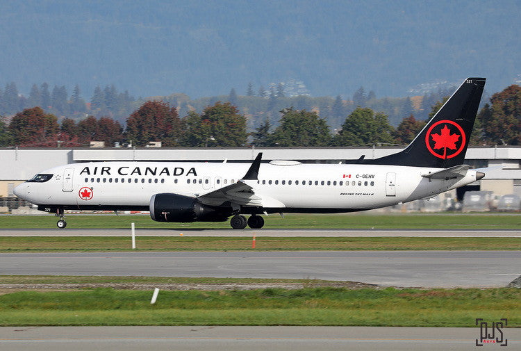 PH04633 | Phoenix 1:400 | Boeing 737-8max Air Canada C-GEHV | is due March 2025