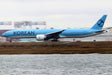 PH04651 | Phoenix 1:400 | Boeing 777-300ER Korean Air Hl8008