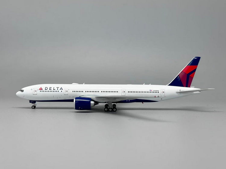 PH04670 | Phoenix 1:400 | Boeing 777-200LR Delta N709DN | is due November 2025