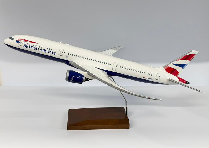 BA-100787 | Fibreglass Desktop Models 1:100 | Boeing 787-9 Dreamliner British Airways Reg: G-ZBKA