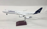 G2DLH1242 | Gemini200 1:200 | Boeing 747-8 Lufthansa D-ABYA Current Livery
