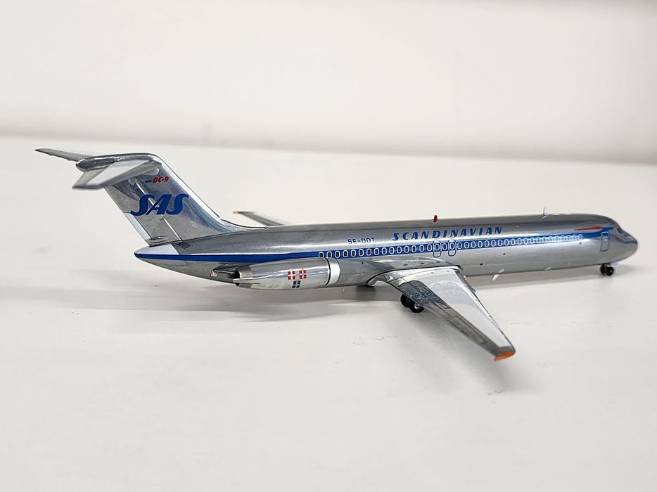 IF941003 | InFlight200 1:200 | McDonnell Douglas DC-9-40 SAS Scandinavian SE-DDT **PRE OWNED**