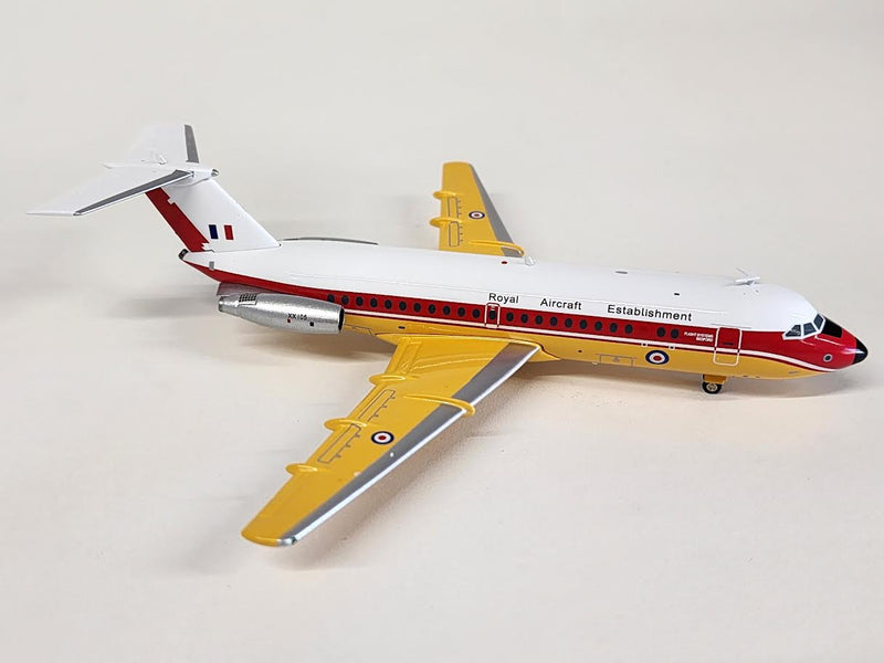 IF111007 | InFlight200 1:200 | British Aerospace BAC-111 Royal Aircraft Establishment XX105 **PRE OWNED**