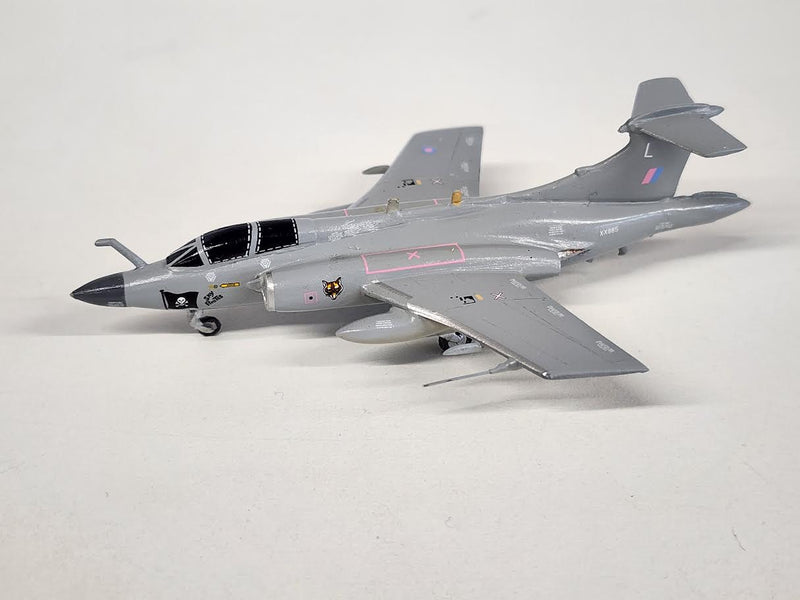 SF369 | Skyfame Models 1:200 | Blackburn Buccaneer S2B, 'L' XX885, 12 Sqn  RAF Lossiemouth