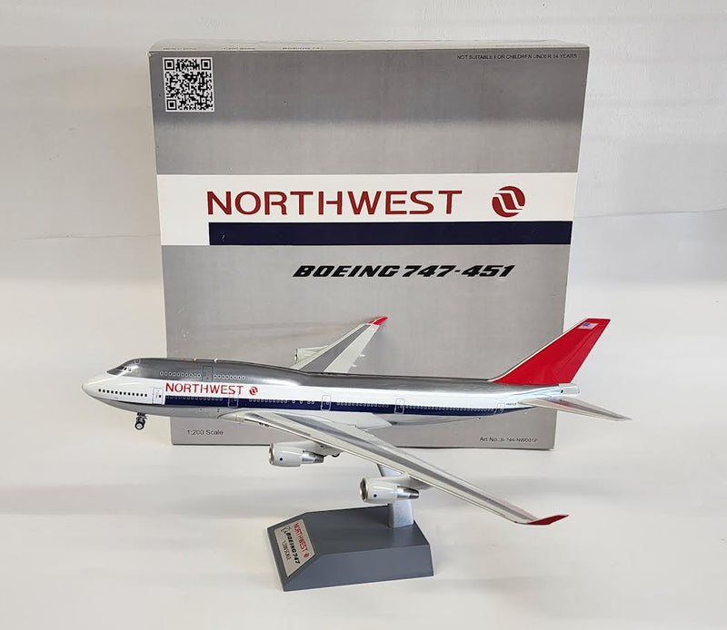 B-744-NW001P | Blue Box 1:200 | Boeing 747-400 Northwest N662US (polished, with stand) ** PRE OWNED**