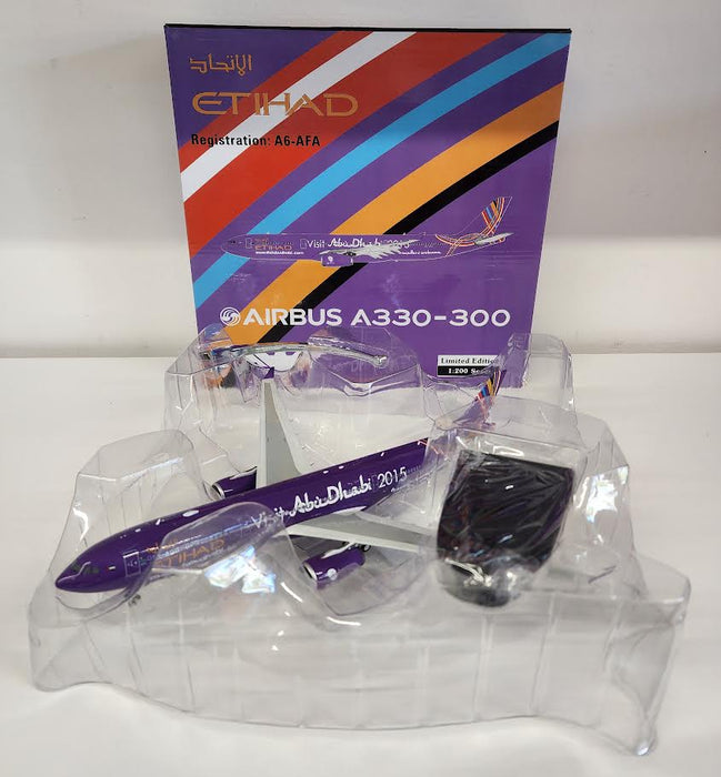 EAG100031 | Eagle 1:200 | Airbus A330-300 Etihad A6-AFA, 'Visit Abu Dhabi 2015'