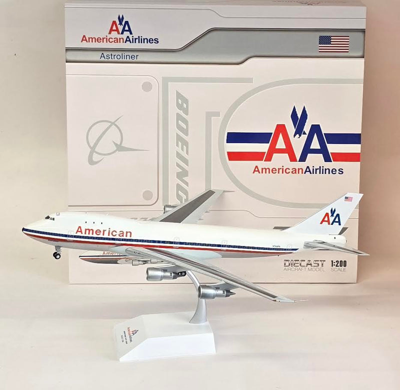 XX20292 | JC Wings 1:200 | Boeing 747-100 American Airlines White+Polished N743PA