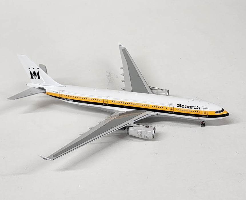 PH11942 | Phoenix 1:400 | Airbus A330-200 Monarch G-SMAN