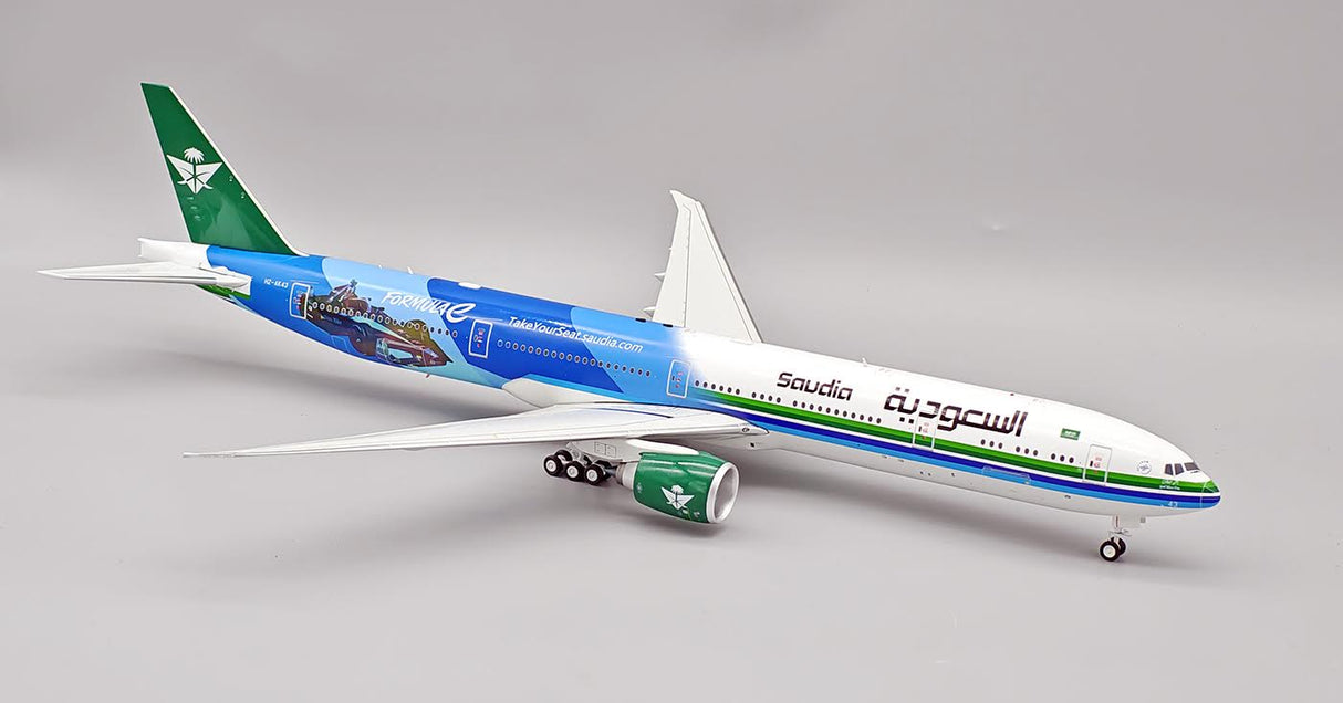 B-773-HZ-AK43 | Blue Box 1:200 | Boeing 777-368/ER Saudi Arabian Airlines HZ-AK43 with stand | is due October 2025