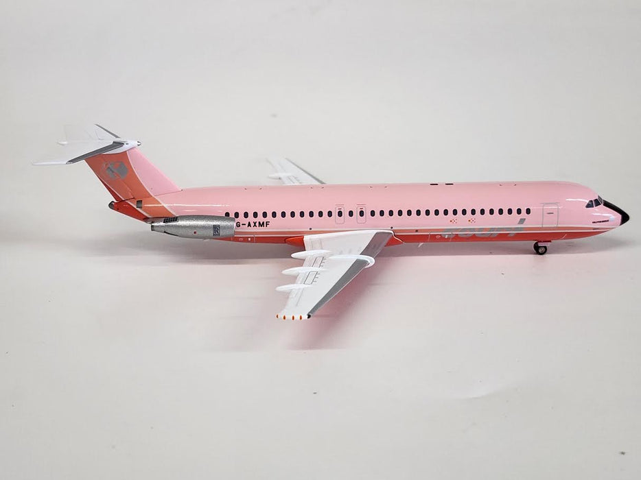 AV2111011 | Aviation 200 1:200 | BAC-111-500 One-Eleven Court Line Pink G-AXMF
